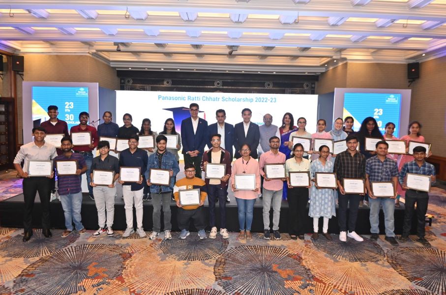 Panasonic India awards scholarship to 30 IIT students under Ratti Chattr Scholarship Program